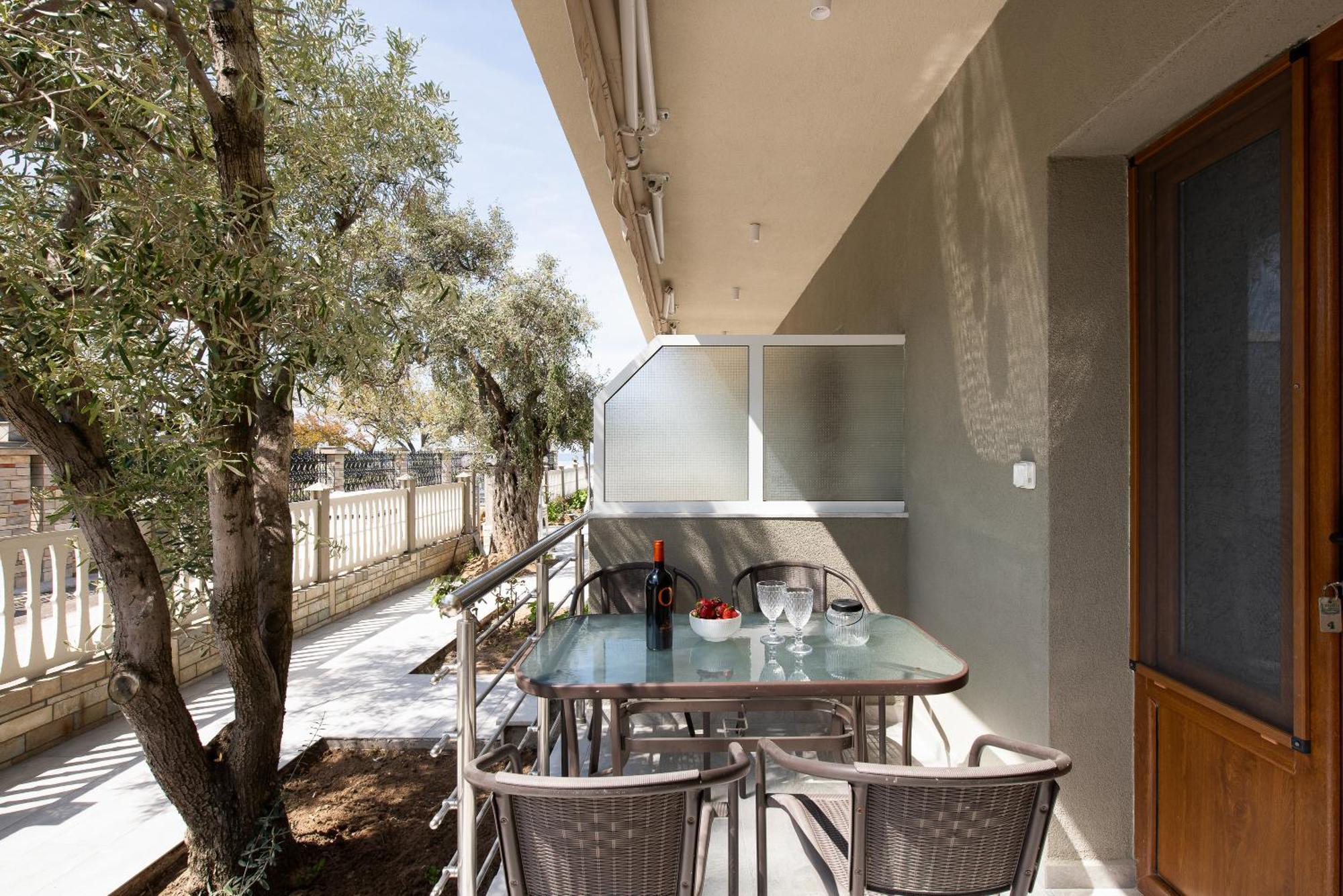 Olivento Beach Front Suites Potos Zewnętrze zdjęcie