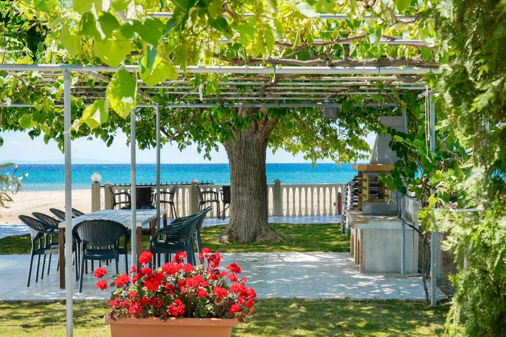 Olivento Beach Front Suites Potos Zewnętrze zdjęcie